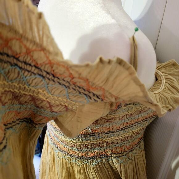 Chaudry KC Sport, S | Vintage Off-The-Shoulder Boho Stretchy Top With Embroidery - Picture 8 of 8